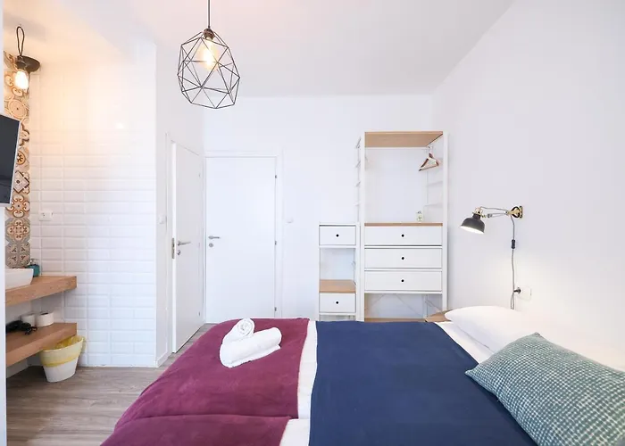 Zaratino Bed & Breakfast